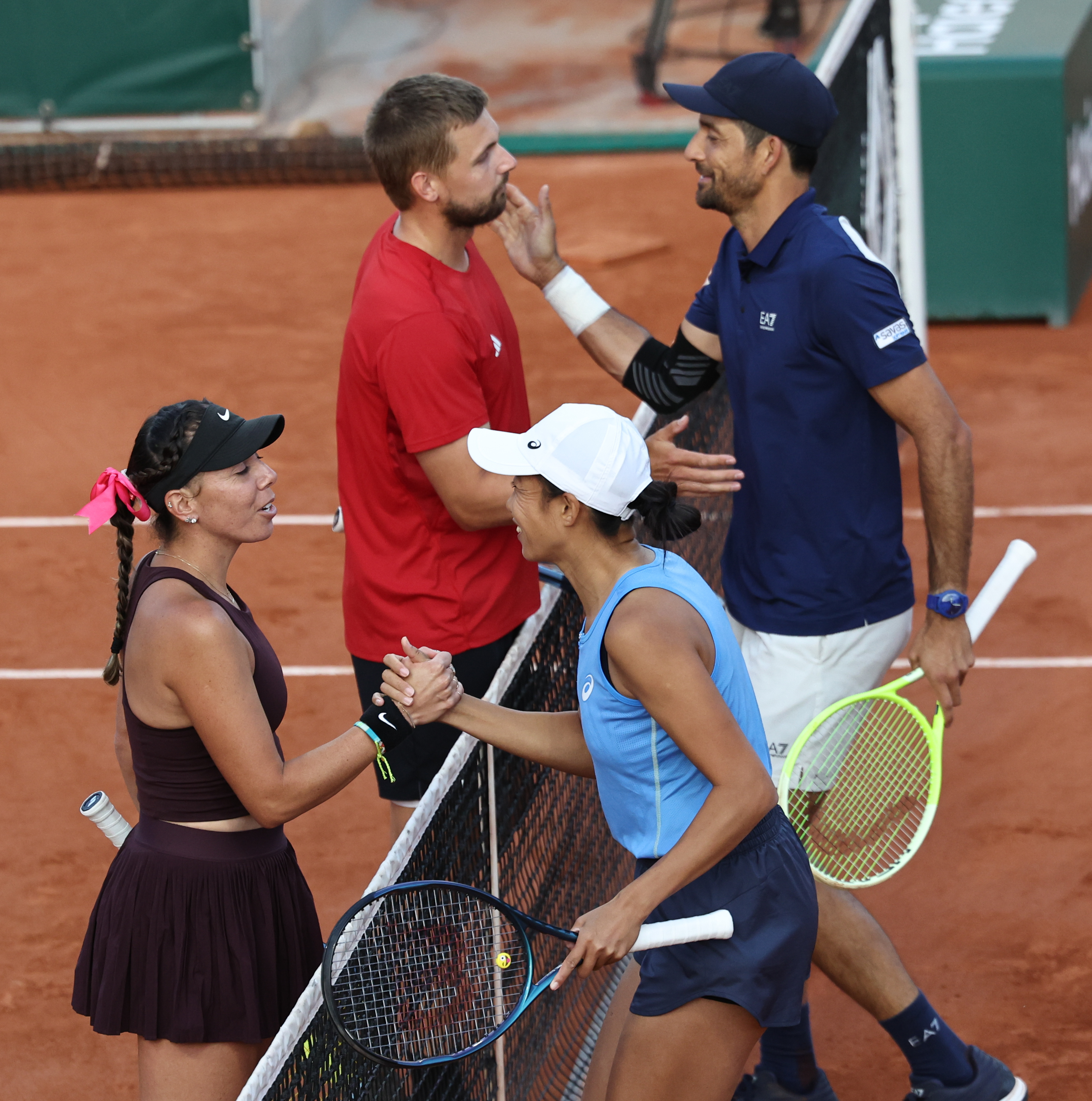 开云体育官网-网球决赛选手对决:技高一筹纷争不止的简单介绍