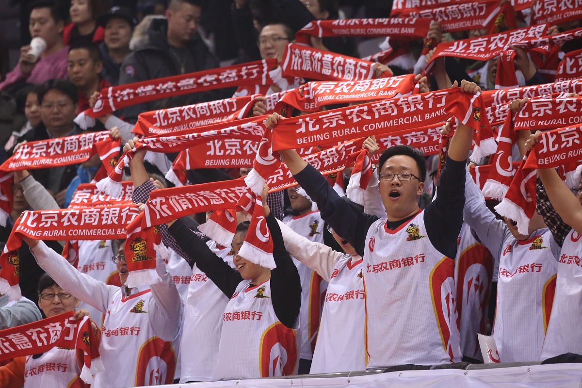 开云体育在线-比赛场上万众瞩目,中国队实力显现的简单介绍