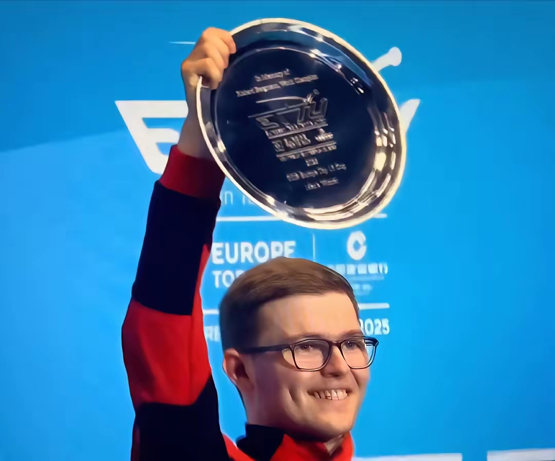 巴西选手表现亮眼,斩获银牌 巴西选手表现亮眼,斩获银牌