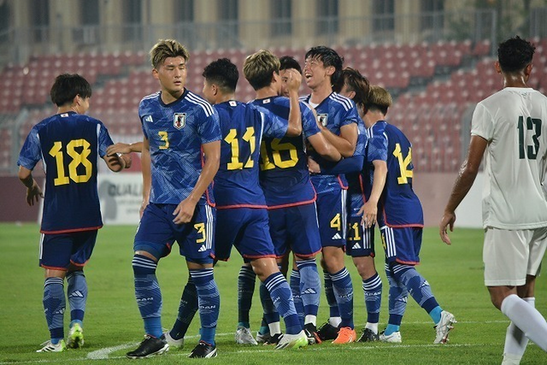 开云体育中国-日本队轻取葡萄牙队,林高远统治全场