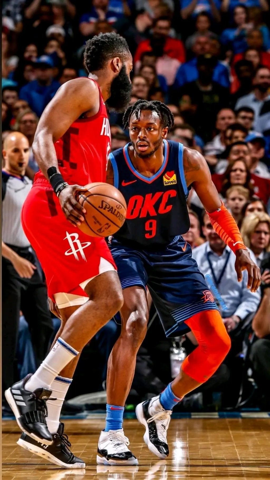 开云体育中国-热火险胜火箭，乔治带队取胜