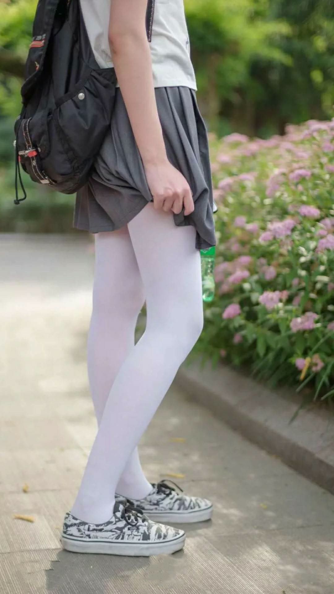 开云体育入口-绝杀与接管，纽约和洛杉矶的两种英雄叙事